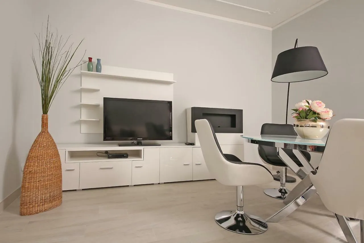 Apartment Ferienwohnung Casa Romeo Sirmione
