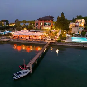 Hotell Pioppi, Sirmione